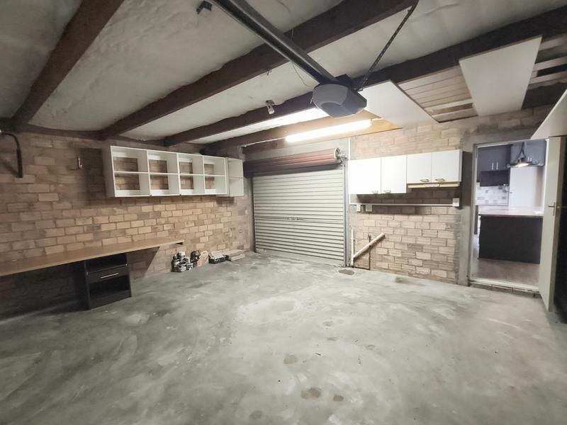 3 Bedroom Property for Sale in Sonstraal Heights Western Cape